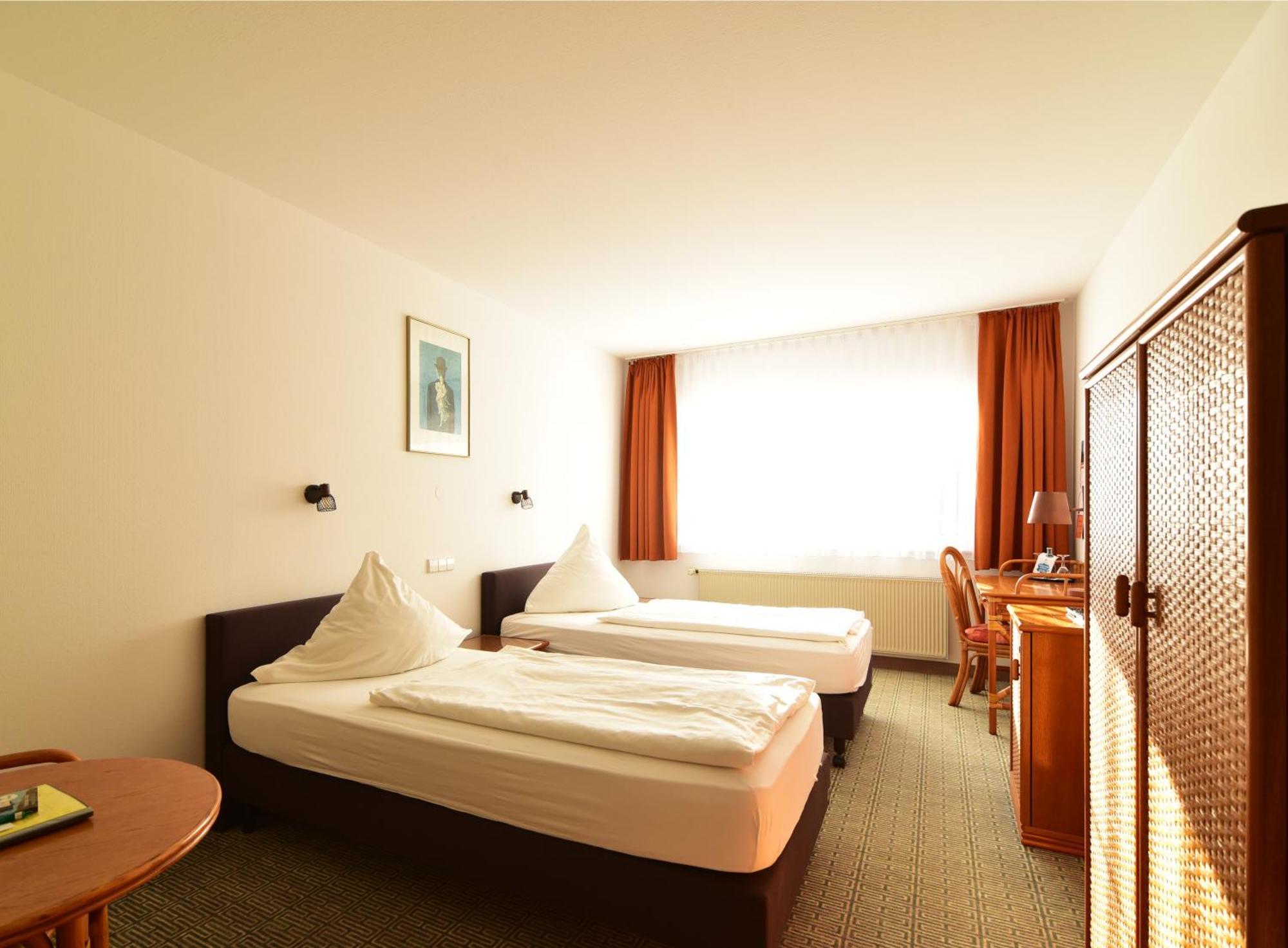 Land-Gut-Hotel Schenkenberger Hof Delitzsch Zewnętrze zdjęcie