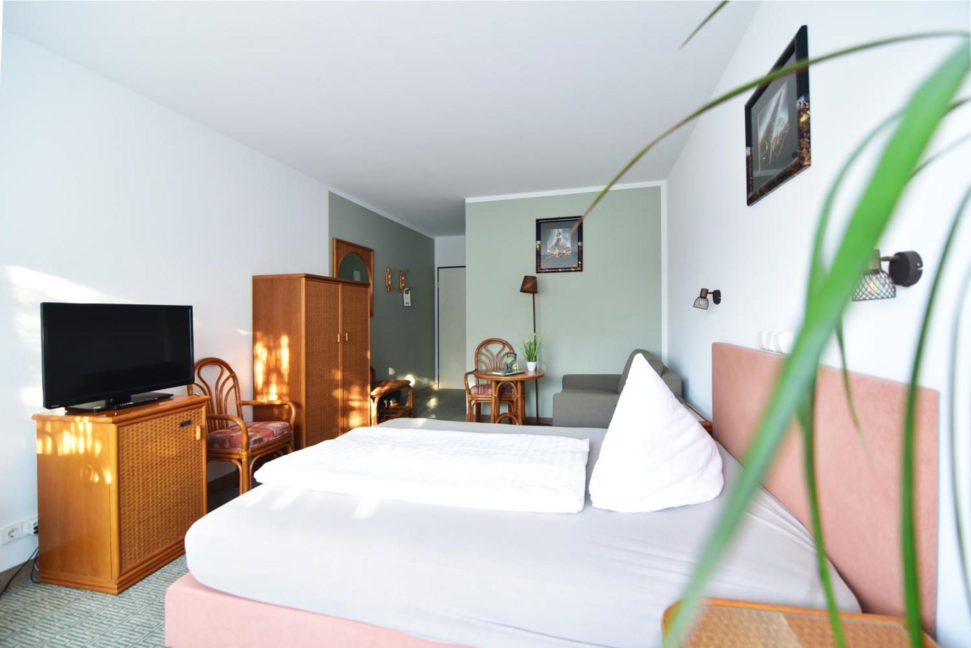 Land-Gut-Hotel Schenkenberger Hof Delitzsch Zewnętrze zdjęcie